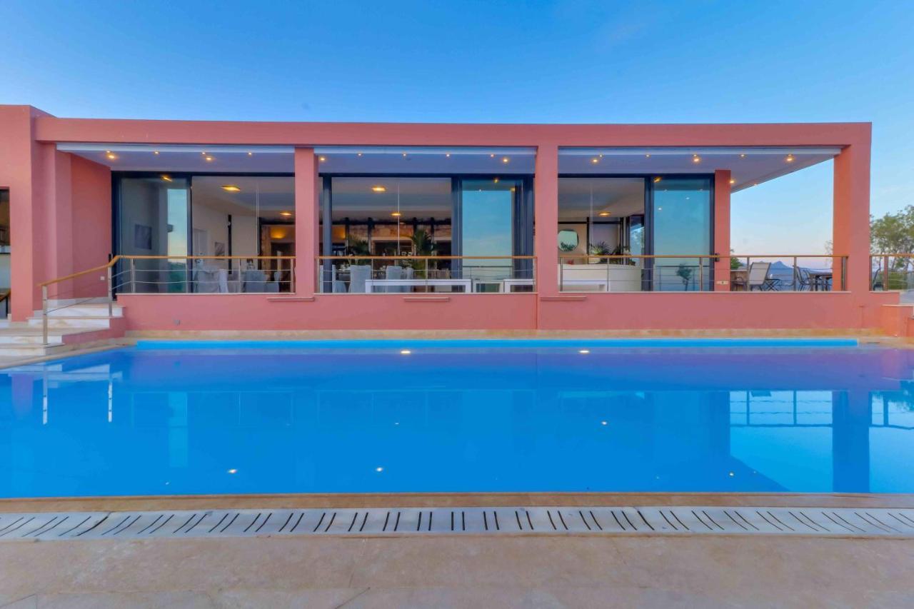 Black Diamond Beachfront Pool Villa Pasithea In Sounio, Athens Sounion Exterior foto